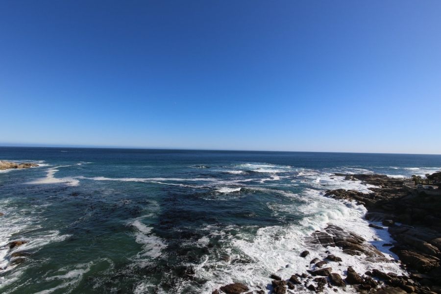 To Let 3 Bedroom Property for Rent in Bantry Bay Western Cape